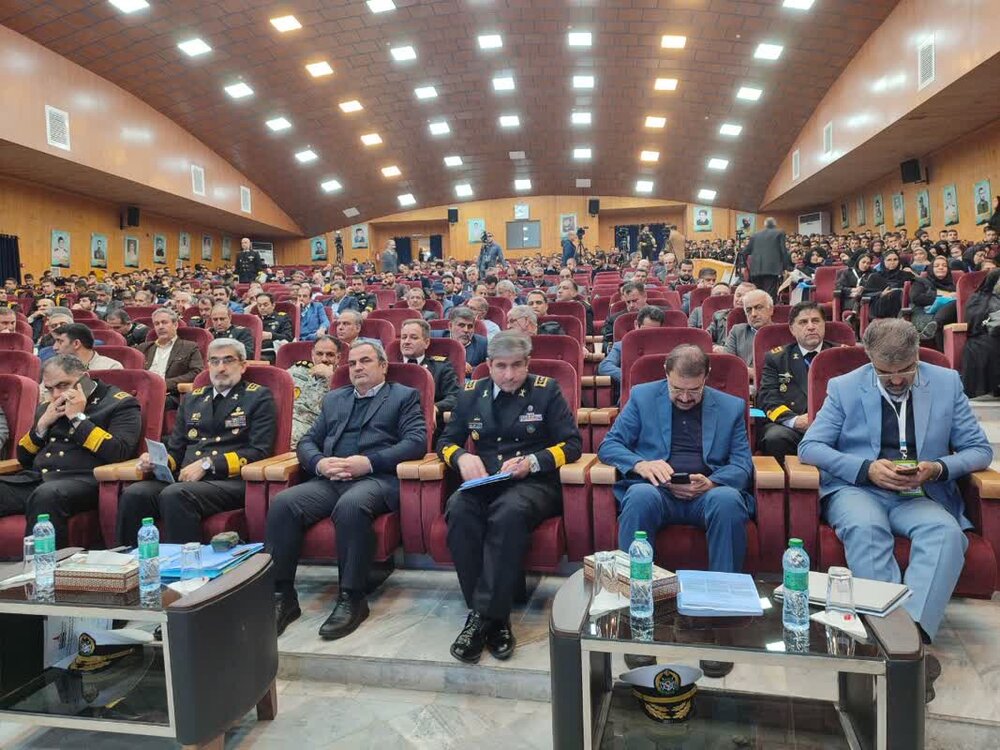 اقتصاد دریا محور در توسعه تمدنی دریا مورد تاکید است