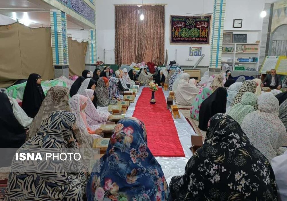 دانش‌آموزان در آیین اعتکاف - گرگانی