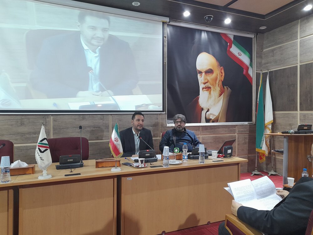 نخستین نشست اندیشکده‌های استان‌های ساحلی در بندرانزلی برگزار شد