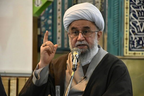 هویت ایرانی - اسلامی ما اقتضا می‌کند پای صندوق‌های رای برویم