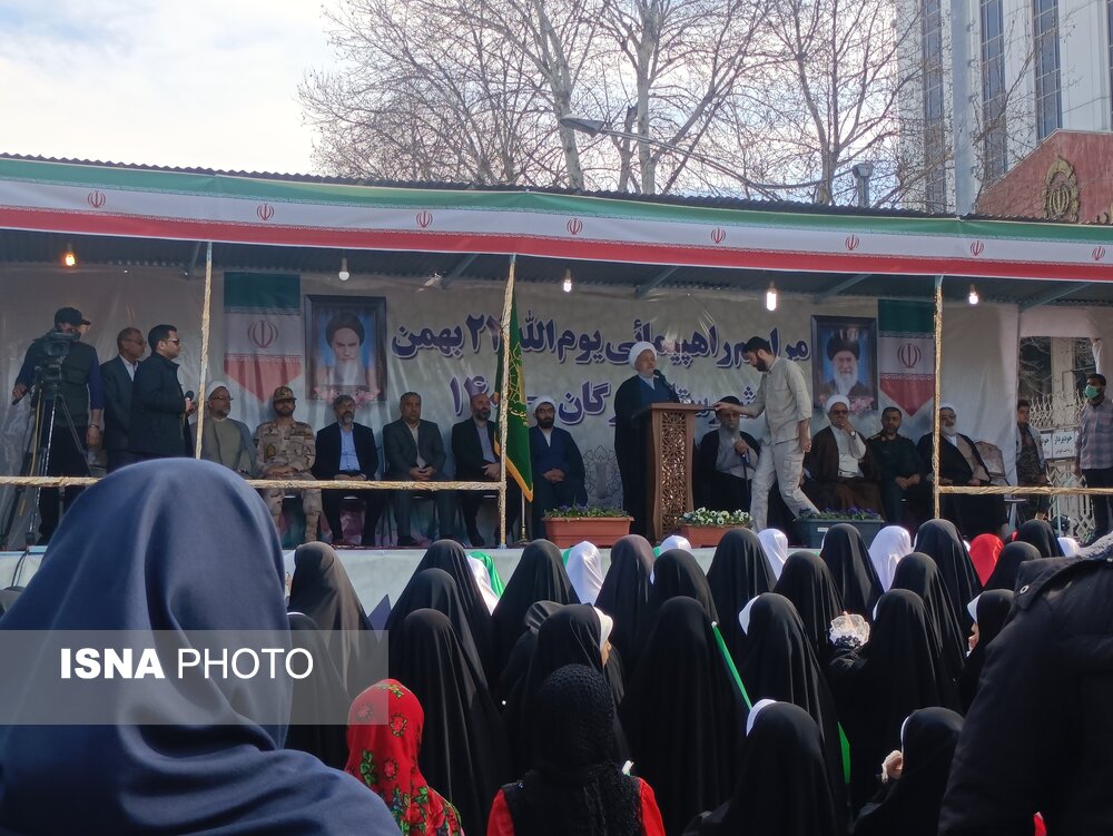 رئیس دفتر عقیدتی سیاسی فرمانده کل قوا: تکلیف ما برای تشکیل مجلسی قوی، سنگینی است