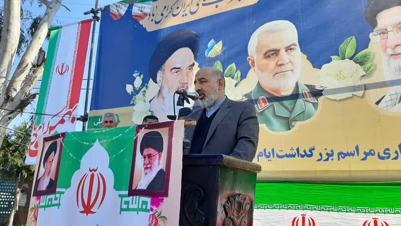 مشاور وزیر کار: منشأ بدبختی‌های بشریت زیر سر آمریکا و اسرائیل است