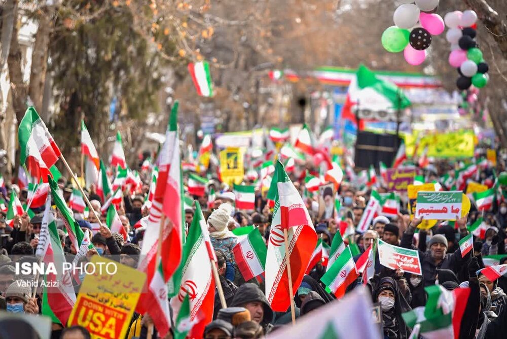 شکوه صبح صادق راهپیمایی 22 بهمن در سراسر کشور