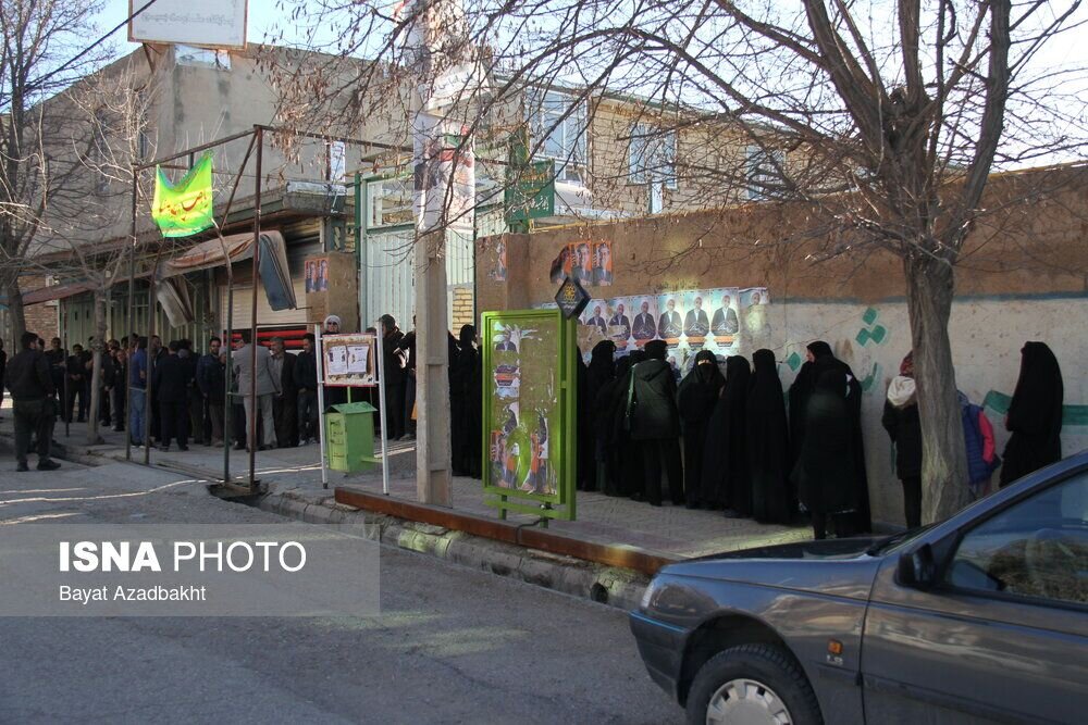 37 مدرسه بندرانزلی میزبان شعب اخذ رای است