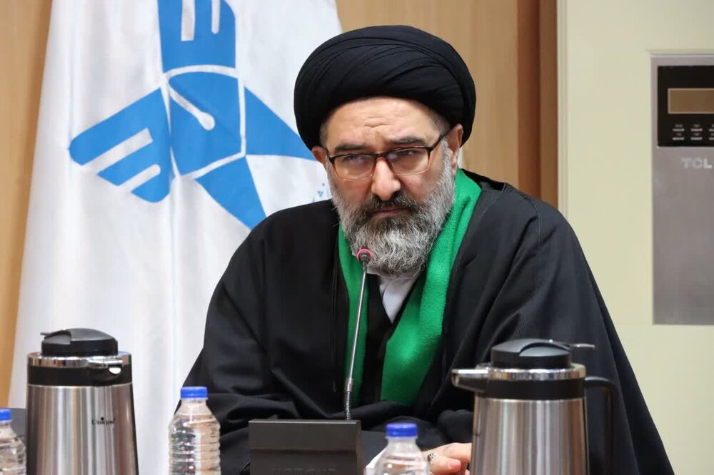 برگزاری کارگاه ارتباط موثر با مخاطب ویژه 40 نفر از اساتید گروه معارف اسلامی گیلان