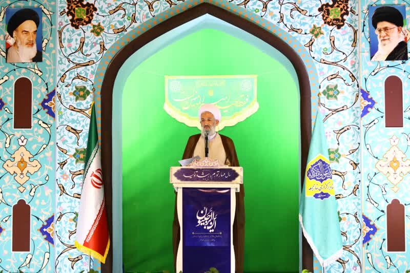 حضور مردم در انتخابات توطئه های دشمنان را خنثی کرد