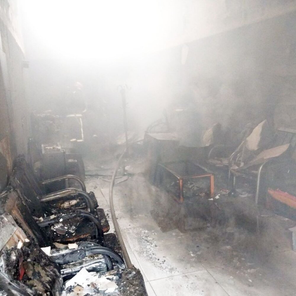 مجروح شدن 2 نفر به دلیل انفجار یک باب مغازه در رشت