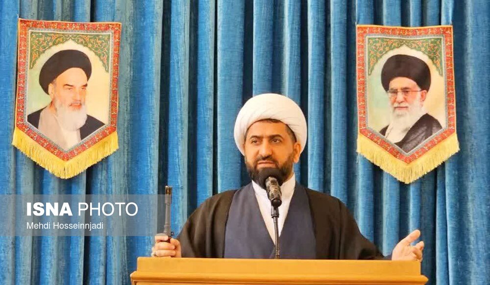 مجلس و دولت زمینه مشارکت مردم را در جهش تولید فراهم کنند