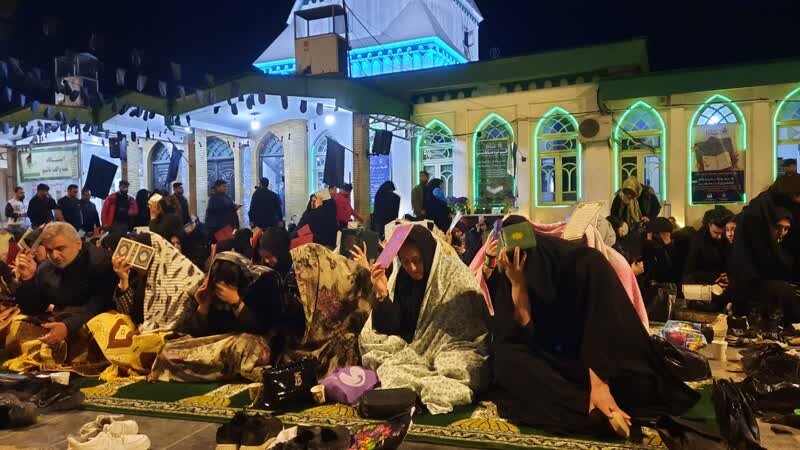 شب زنده داری علوی تبارها در دومین شب قدر