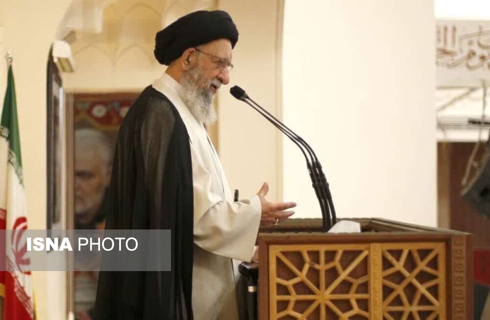نماز عید فطر نماد همبستگی مسلمانان و باعث خشم کفار است