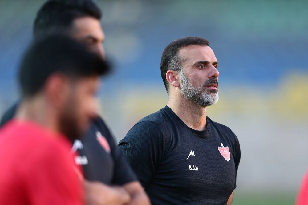 حسینی: هواداران در شرایط سخت پرسپولیس را تنها نگذاشتند