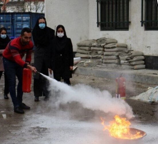 آمادگی آتش نشانی رشت برای آموزش ایمنی در بیمارستان‌ها