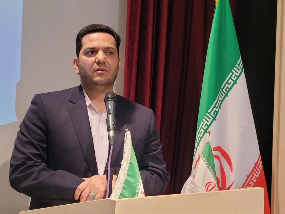 تاکید بر ضرورت وضع قوانین به نفع کارگران