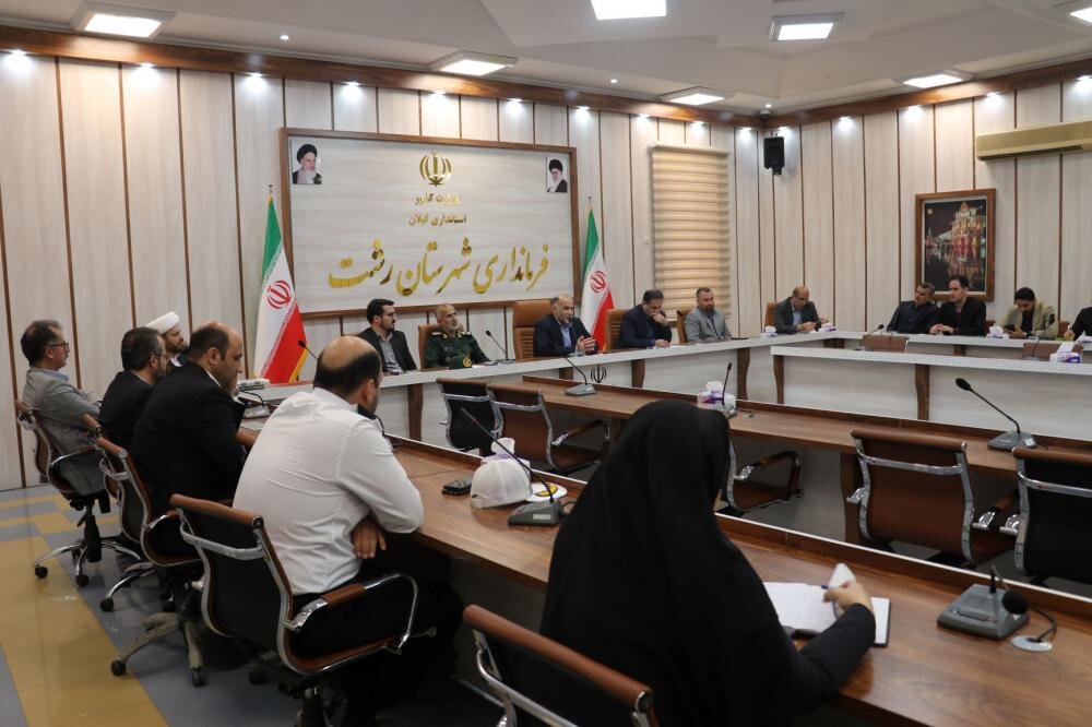 معلمان معمار آینده نظام هستند