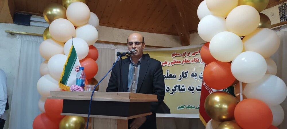پیشرفت و تحول در کشور از مدرسه آغاز می‌شود