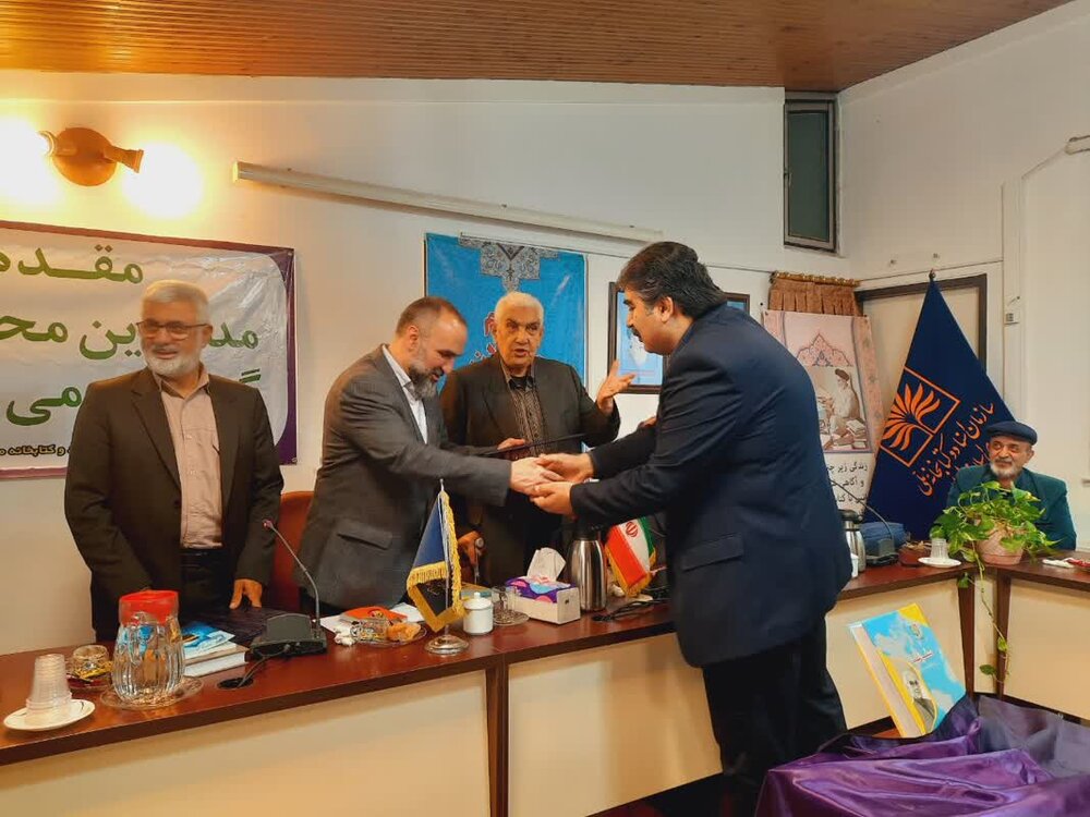 نشت کتاب «پیشینه تاریخی و اسنادی رژیم حقوقی دریای خزر» برگزار شد