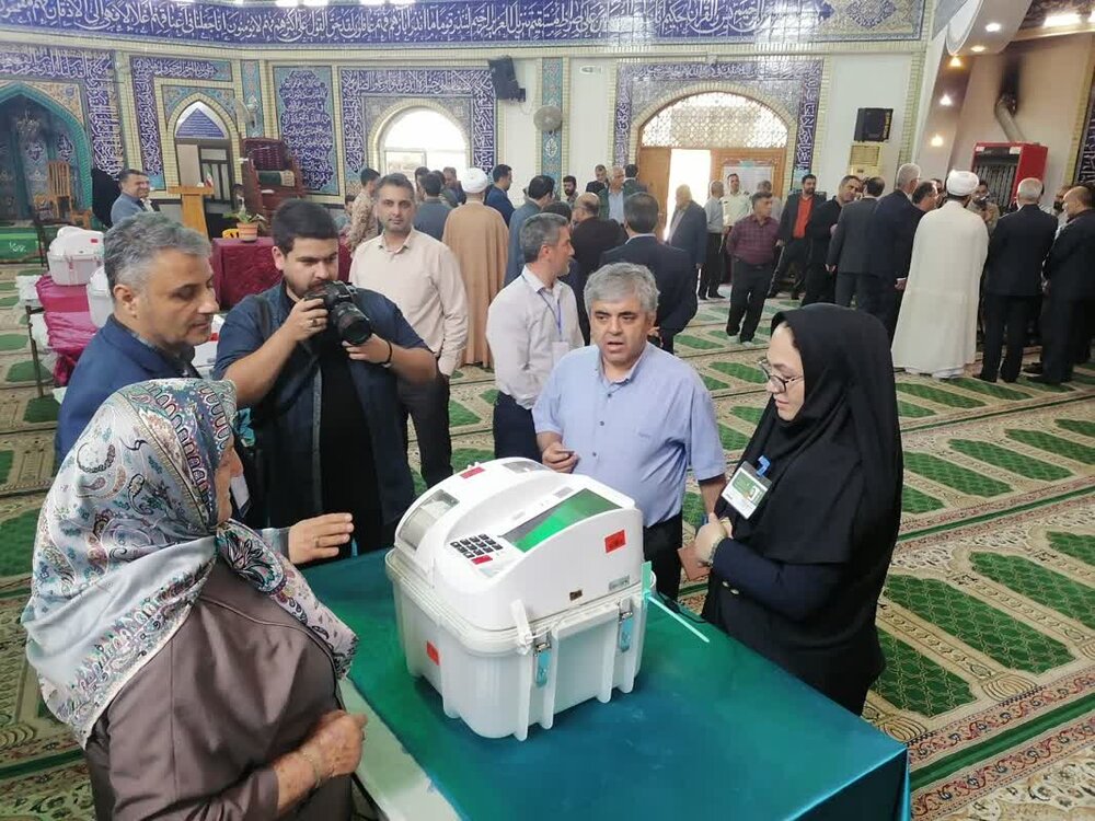 ماراتن سیاسی 4 کاندیدا برای دو کرسی بهارستان در قائمشهر