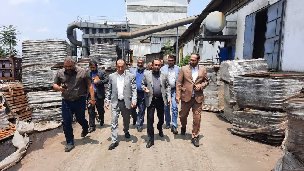 ورود وزارت صمت به دپوی انباشت بزرگترین تولیدکننده قطعات خودرویی شمال کشور در آمل