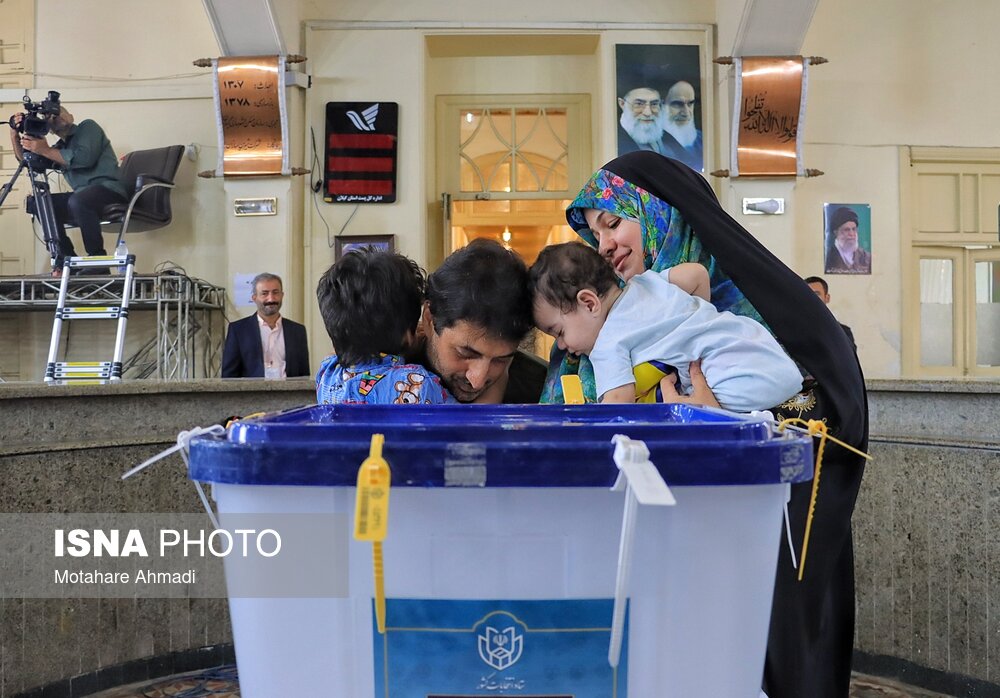 استقبال 40 درصدی بانوان و 60 درصدی آقایان گیلانی در چهاردهمین انتخابات ریاست جمهوری
