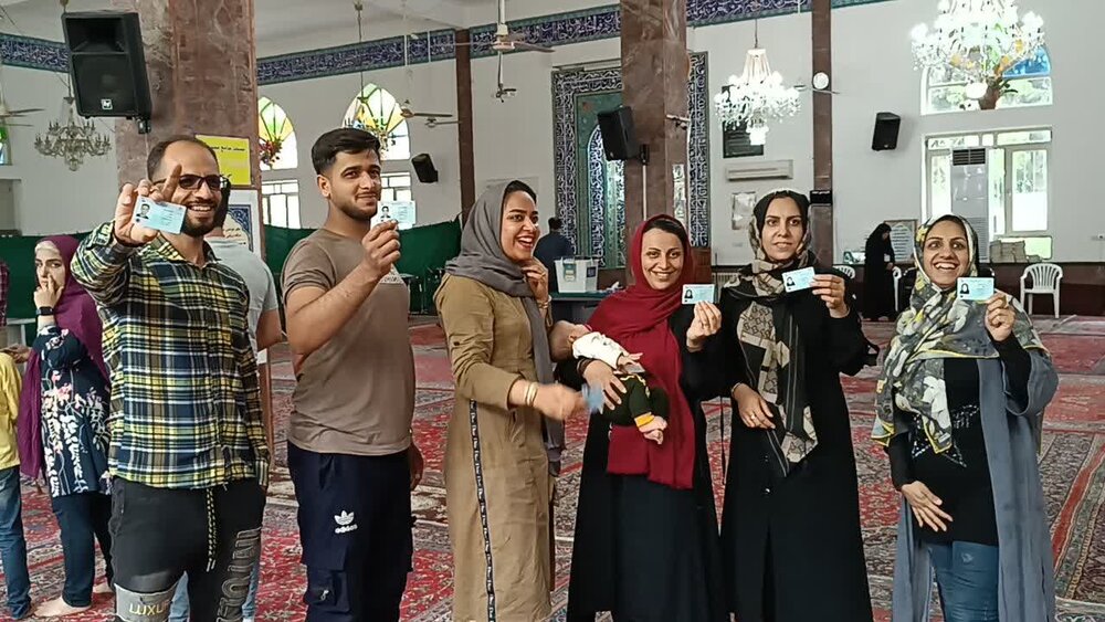 انتخابات سالم و پرشور در گلستان در حال برگزاری است