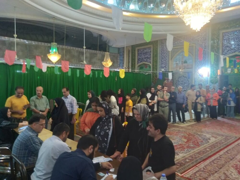 صف طولانی آملی‌ها برای حضور در پای صندوق رای