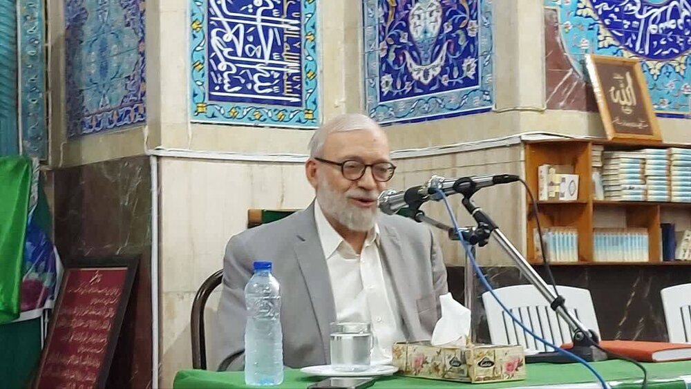 لاریجانی: تحریم‌ها متعلق به آمریکاست/انتخاب باید برمبنای بصیرت باشد