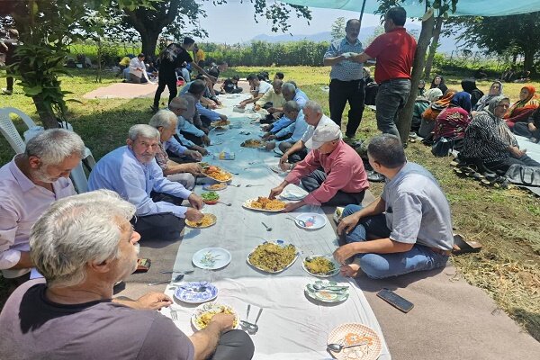 شکرگزاری کشاورزان چایجان در آیین 250 ساله «شِیلان»