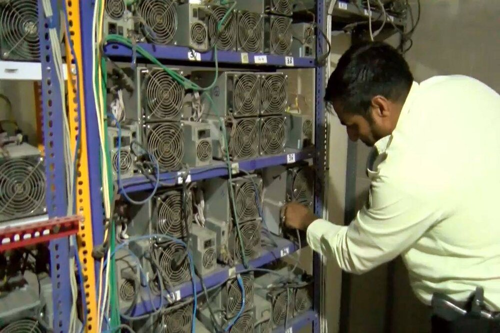 کشف 70 دستگاه رمز ارز غیرمجاز در شهرستان چالوس