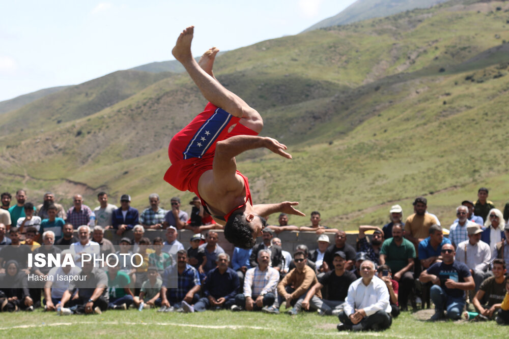 مسابقات کشتی لوچو  در سوادکوه