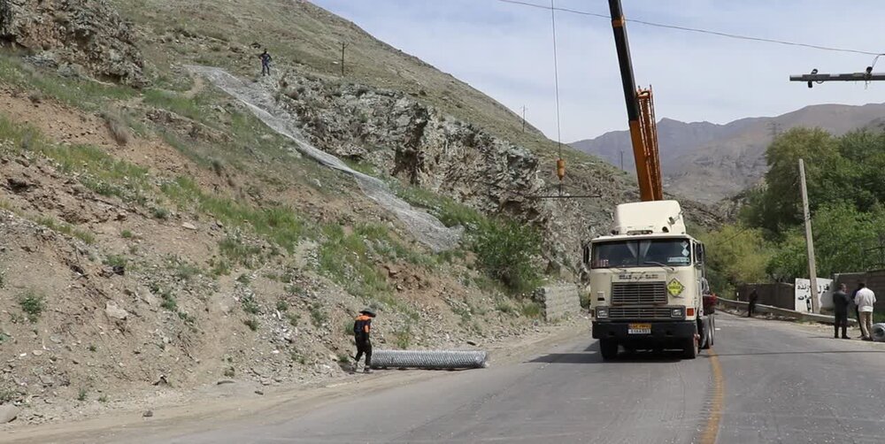محور کندوان تا 3 روز مسدود است