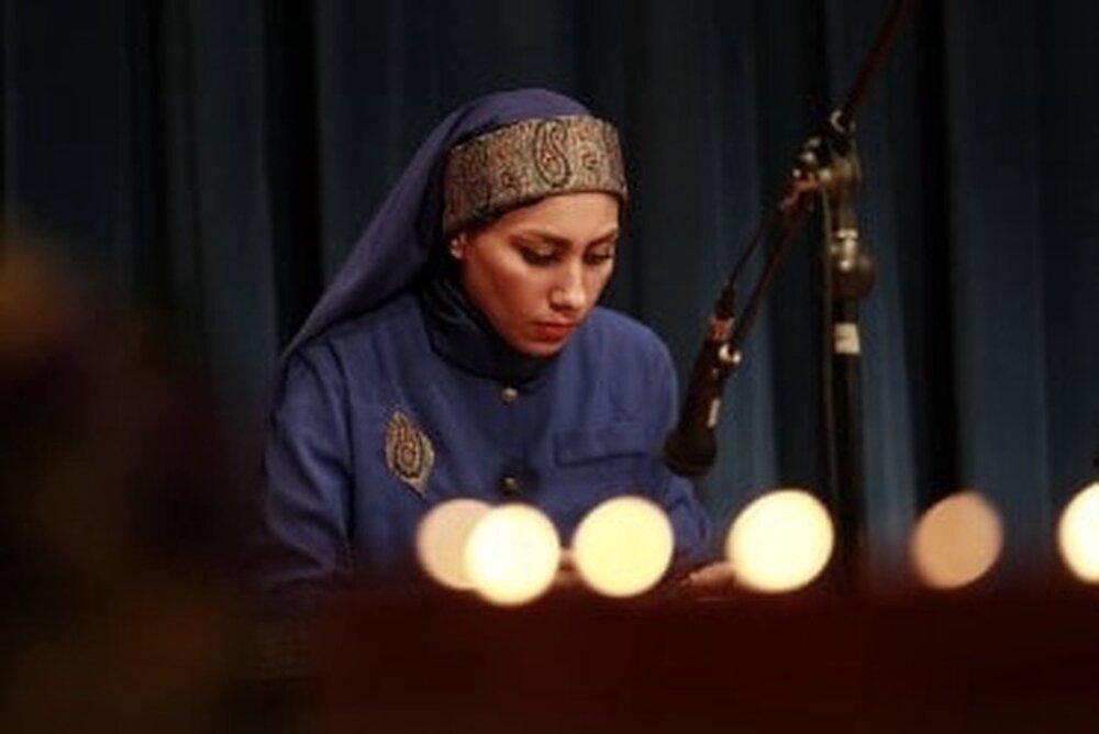 چادرملو در ورزشگاه نصیری میزبان نساجی است