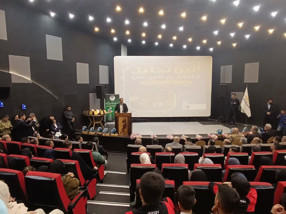 سربلندی محمودآباد زیرسایه 8 پرچمدار المپیک، پارالمپیک و جهان