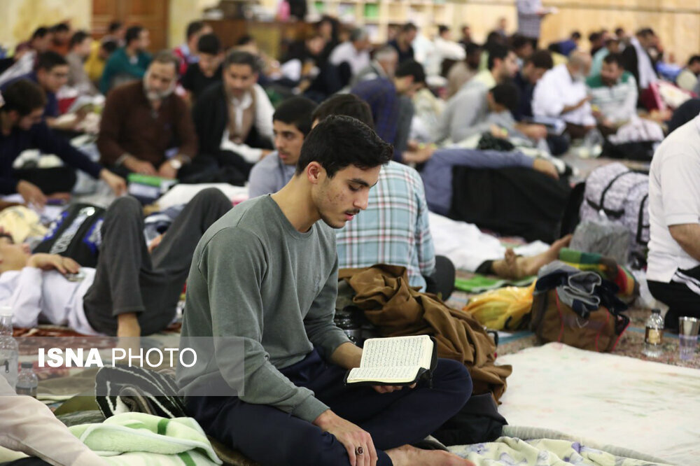 مانع غندی‌پور برای انتقال به استقلال یا تراکتور
