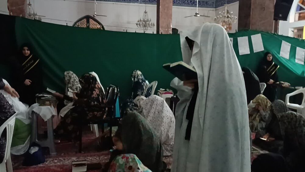 اعتکاف حدود 900 نفر در مساجد نوشهر