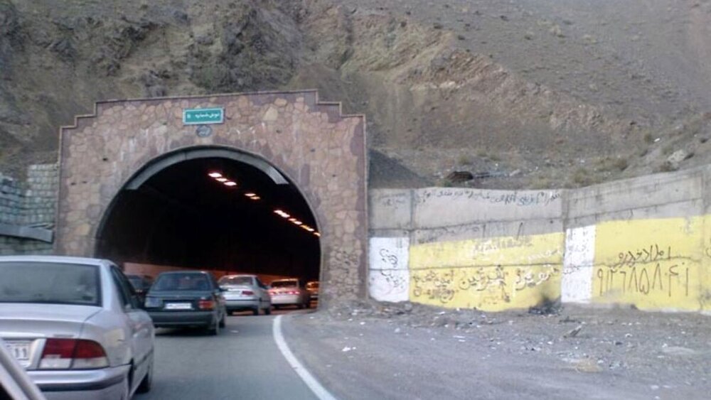 ترافیک در مسیر جنوب به شمال محور چالوس-کرج پرحجم است