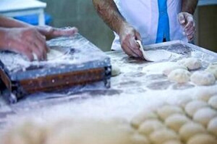 آمادگی اداره کل غله برای تأمین نیاز آرد و نان مازندران در روزهای پایانی سال