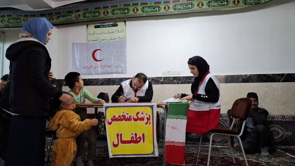 خدمات رسانی کاروان نذرخدمت هلال‌احمر به 500 نفر از روستائیان کلاله