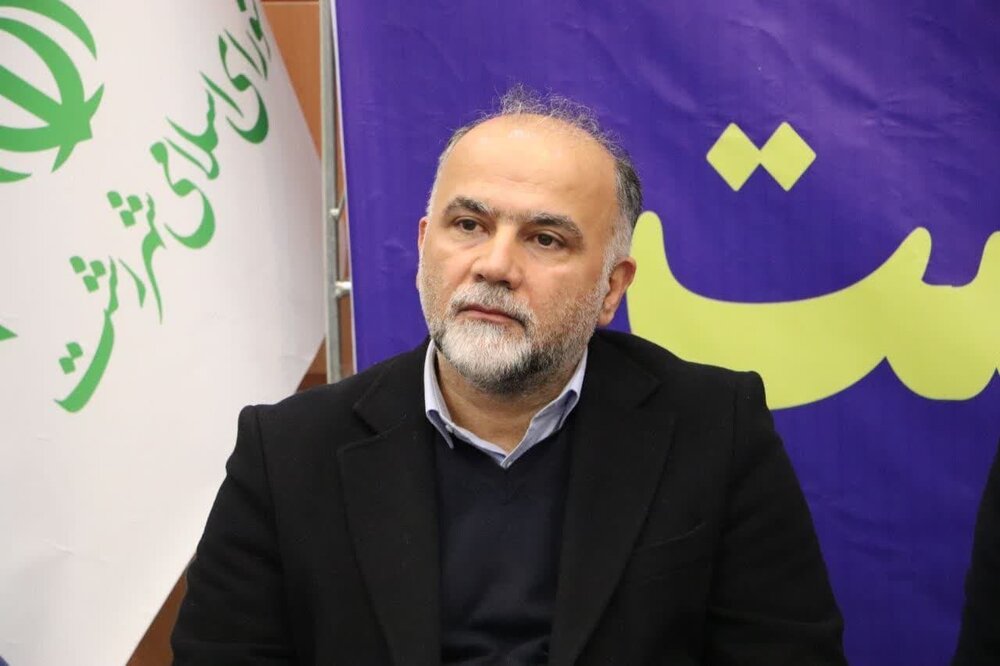 تجهیز 10 محل اسکان اضطراری در شهرستان رشت/ استقرار ماشین آلات برف‌روبی در محورها