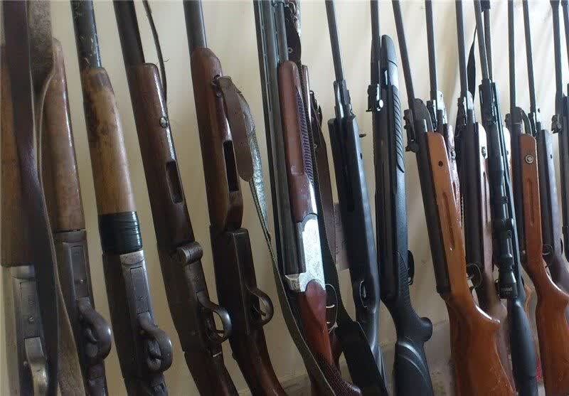 کشف 58 سلاح مجاز و 10 سلاح غیرمجاز در گیلان