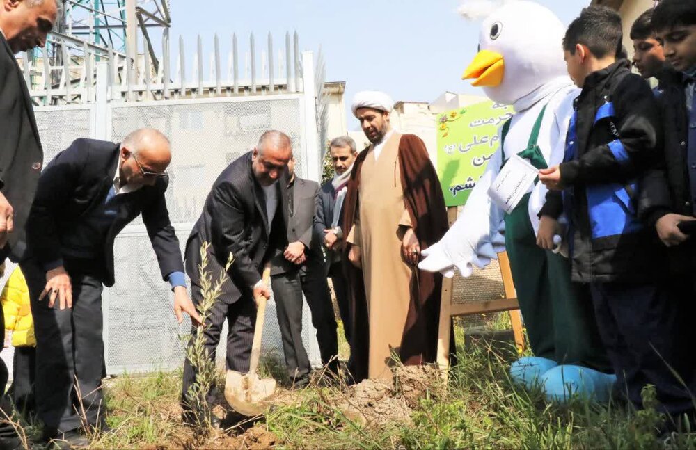 کاشت 7000 نهال در قالب آرای جایگزین حبس در گلستان