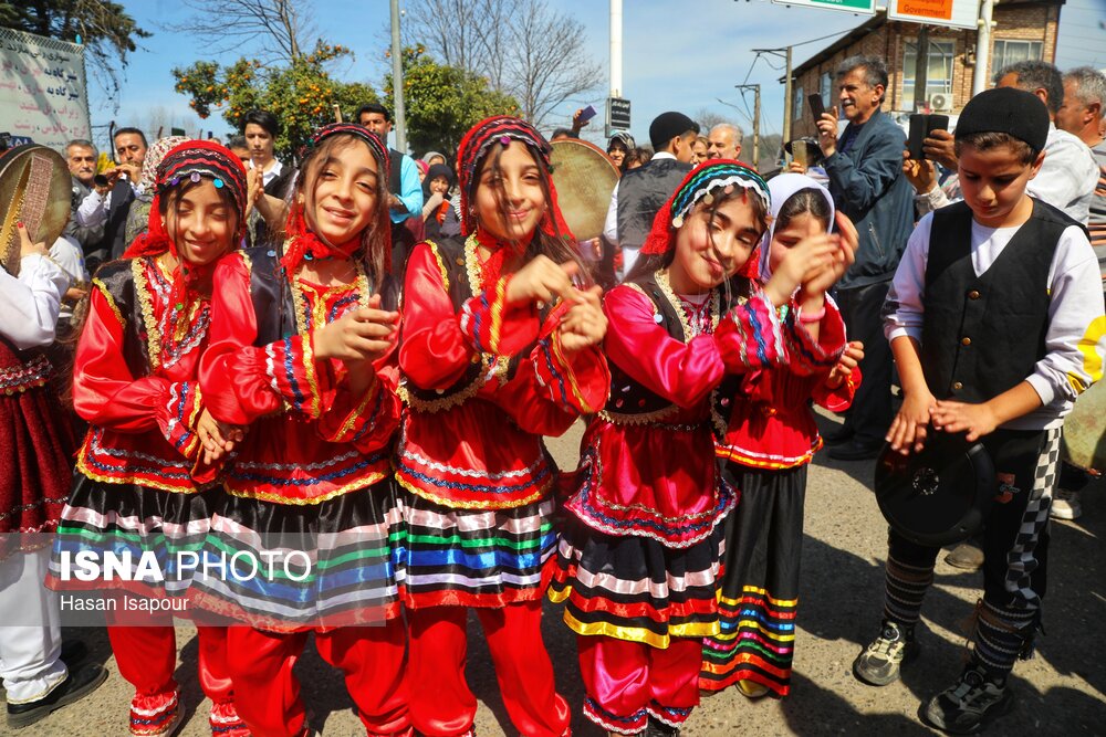 در آستانه بهار؛ جشن خیابانی نوروز - شیرگاه