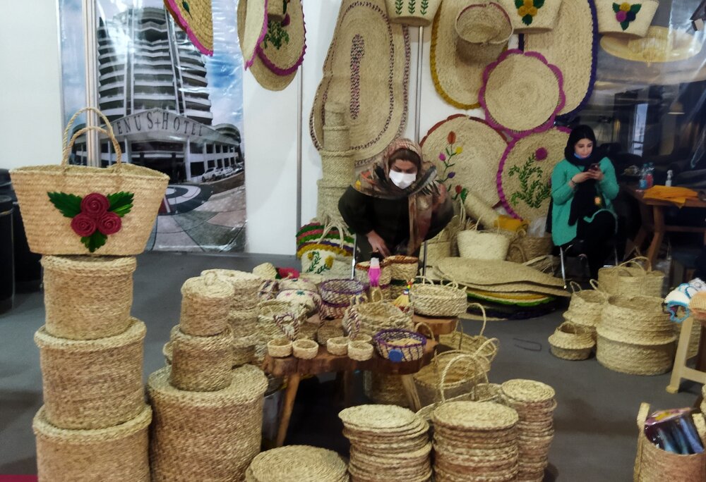 فروش بیش از 61 میلیارد تومانی در نمایشگاه‌های صنایع دستی گیلان