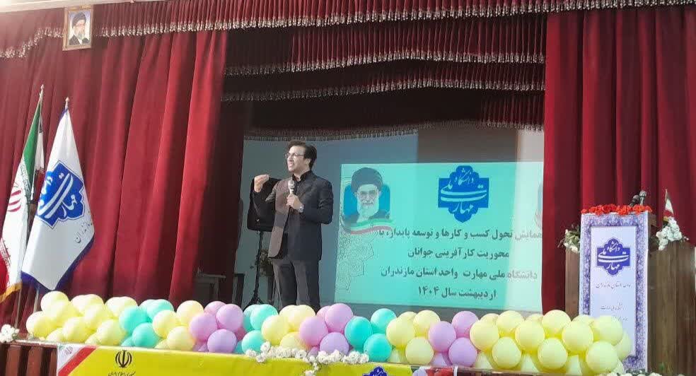 دولت در 100 سرفصل از کسب و کار و دانش بنیان‌ها حمایت می‌کند