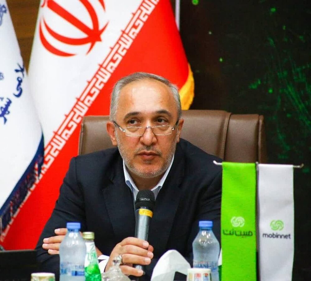 قطار اینترنت پرسرعت فیبر نوری مبین‌نت به رستمکلای بهشهر رسید