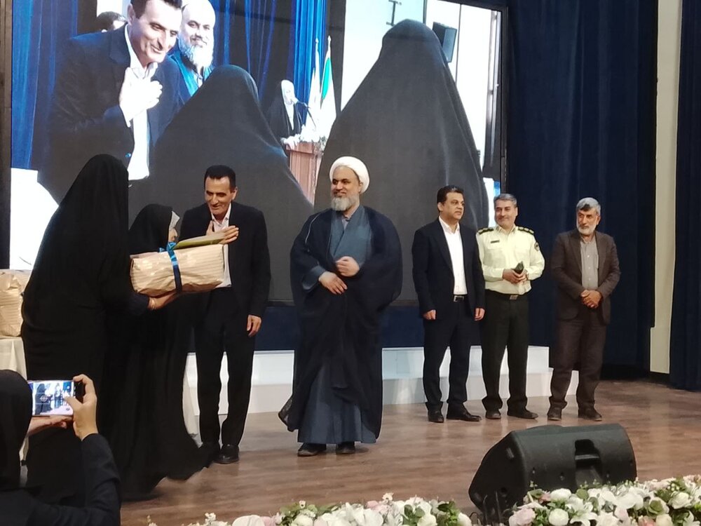 برگزاری آیین آغاز سال تحصیلی و استقبال از نودانشجویان در دانشگاه فرهنگیان گلستان