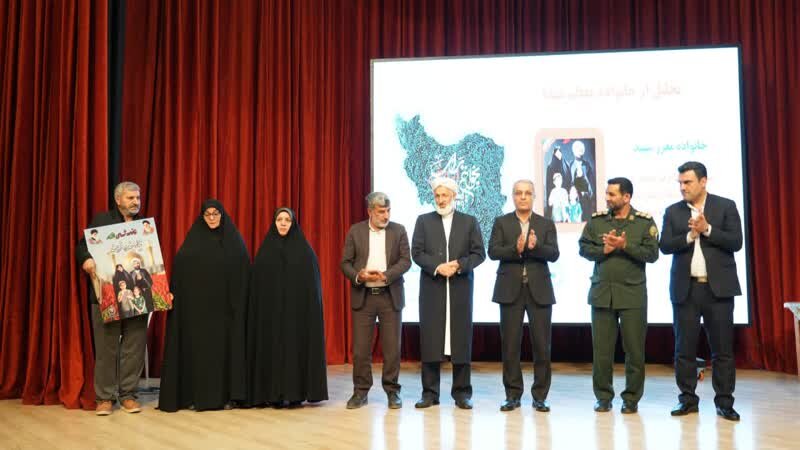 رونمایی از 3 کتاب دفاع مقدس با تقریظ رهبر انقلاب در گرگان