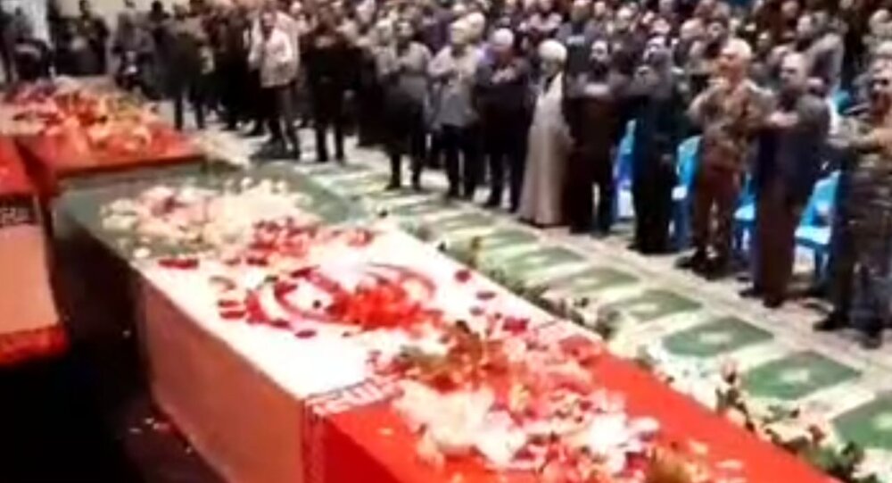 گلستان میزبان 5 ستاره بی‌نام / مراسم وداع با پیکر شهدای گمنام برگزار شد