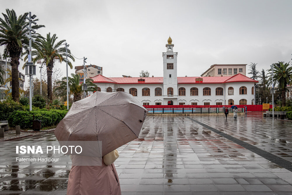 بارش باران پاییزی - رشت