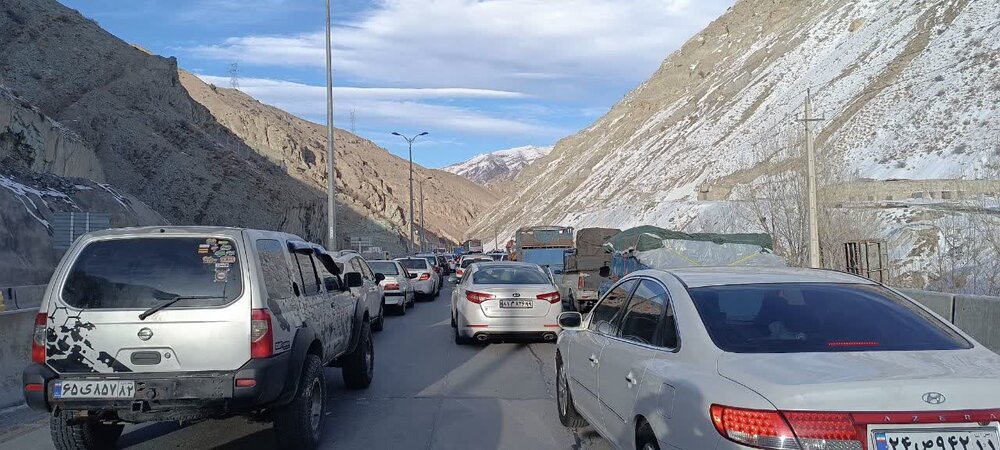 فرمانده پلیس راه مازندران: ترافیک در محور چالوس-کرج پرحجم و سنگین است