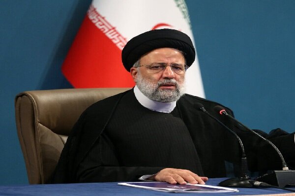 جهانیان نیازمند گنجینه های معارف اسلامی و نهج البلاغه هستند